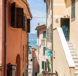 Tellaro Apartment | Borgo Antico - La Mansarde