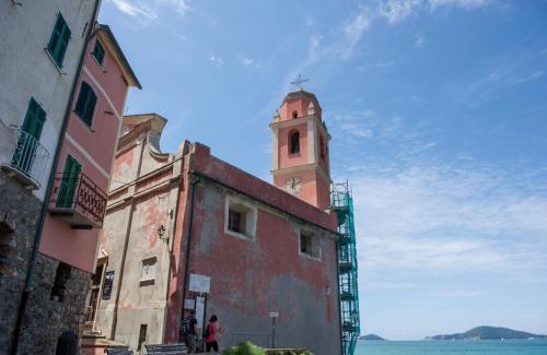 Tellaro Apartment | Borgo Antico - La Mansarde