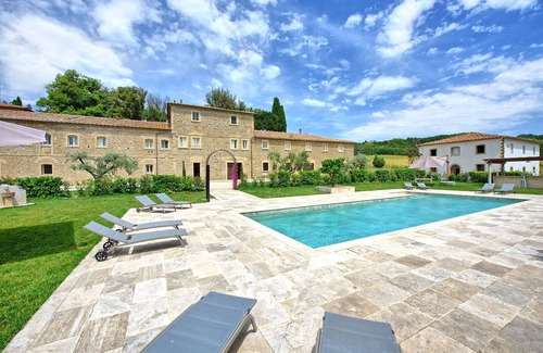 Volterra Villa | Borgo Ariano 2 – Apartment with pool