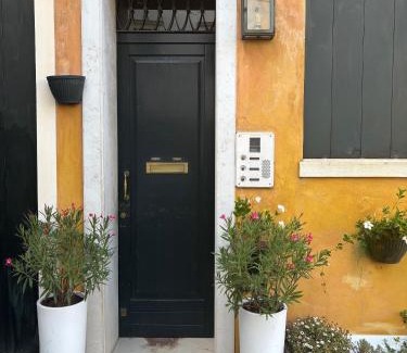 Treviso Apartment | Borgo Cavour Santi40