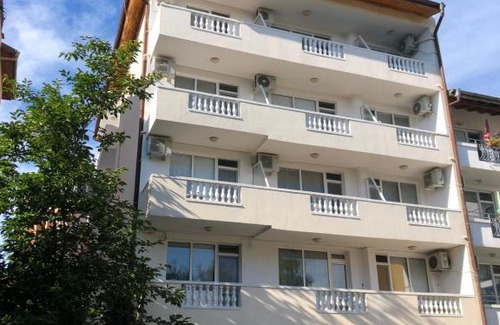 Primorsko House | Borko Guest House