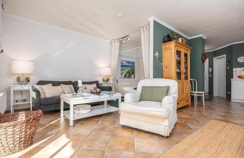 Wieck auf dem Darss Apartment | Born - Wieck Ferienwohnung Wildrose