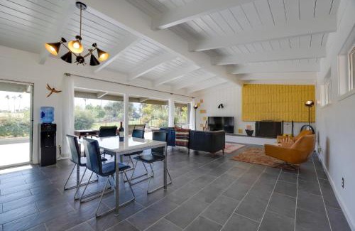 Borrego Springs House | Borrego Springs Retreat with Pool and Mtn Views