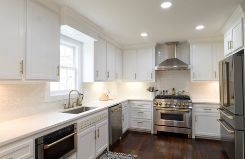 Natchez House | Borum House | 3/2.5, Full Kitchen, Heart of Downtown Natchez