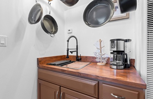 Bosque Cottage | Bosque "Abeyta" Casita