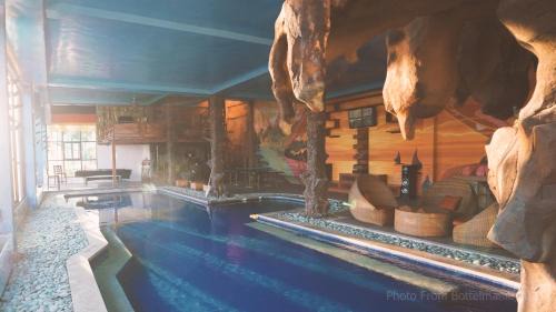 Kaliasem House | Bottelmania