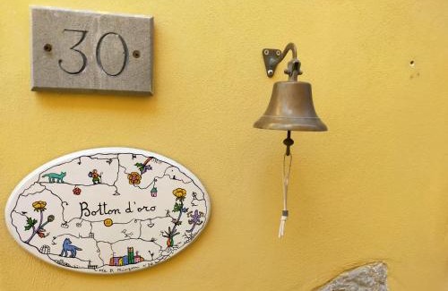 Santo Stefano di Magra Apartment | Botton d'oro
