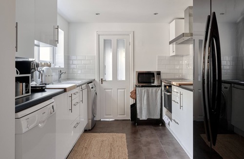 Oxford City Centre House | Boujee, chic city centre house