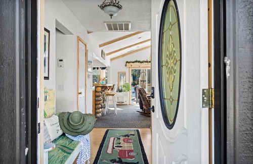 Boulder Bay House | Boulder Bay Waterfront Breeze