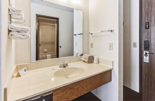 Boulder Junction Apartment | Boulder Junction Motor Lodge