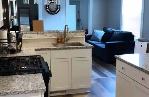 Racine House | Boulevard Water front Oasisn