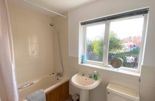 Wellingborough Apartment | Bourton House