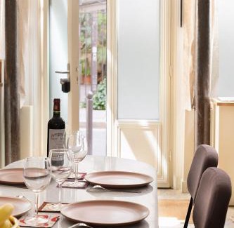 Pere Lachaise Apartment | Boutik Boheme L'Atelier Père Lachaise