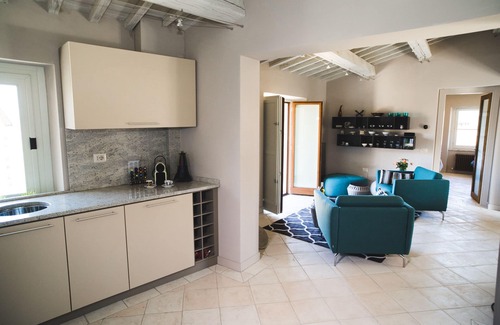 Montone Apartment | Boutique apartment with balcony, pool & valley views in idyllic hill-top village