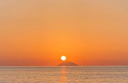 Costa dei Monaci Apartment | Boutique apartment with beach within walking distance, near Tropea