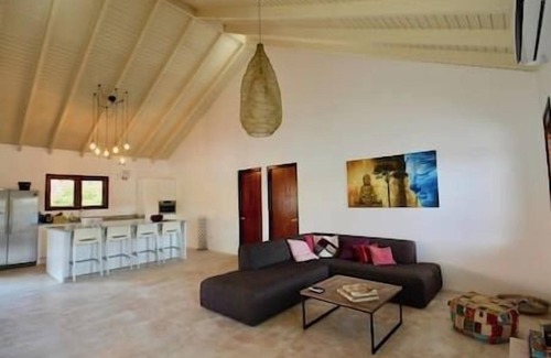 Sint Michiel Villa | Boutique Blue Bay Beach Villa 1a
