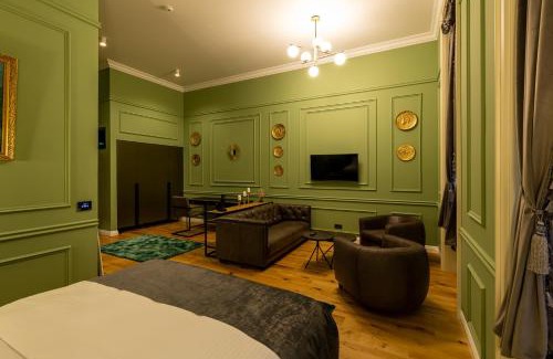 Tirgu Mures Hotel | Boutique Hotel Cocosul de Aur