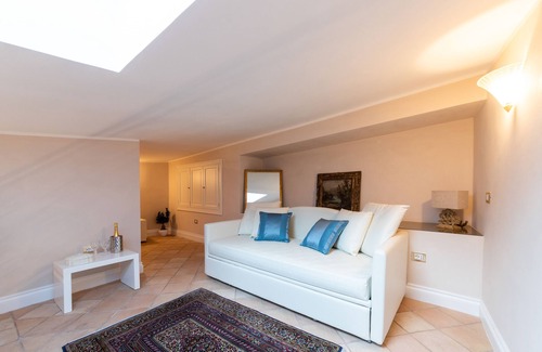 Crotone Bed & Breakfast | Boutique - Lodge & Suites