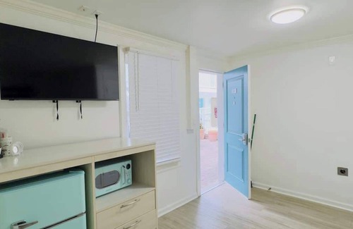 Downtown Myrtle Beach Apartment | Boutique on the beach, Studio #111 + Pool
