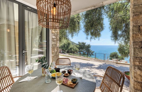 Ventimiglia House | Boutique Pool Apt. Balzi Rossi - Roma 2, Ventimiglia, Italy