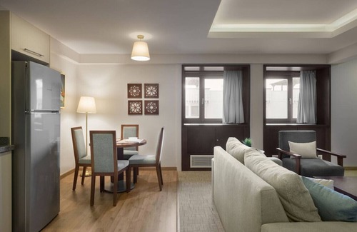 Zamalek Apartment | Boutique Residence Iconia-Lemon Spaces Zamalek