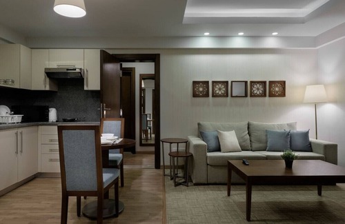 Zamalek Apartment | Boutique Residence Iconia-Lemon Spaces Zamalek