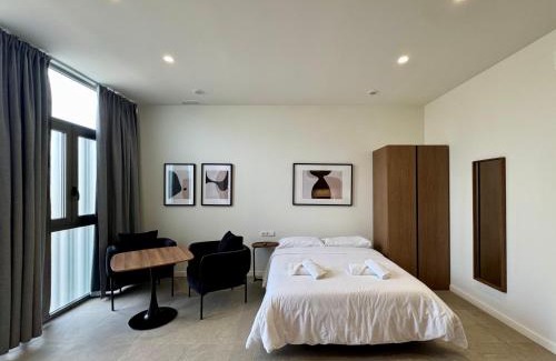 Pobles del Sud Apartment | Boutique Room - Plaza Tower