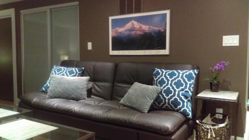 Belmont Apartment | Boutique Style Apartment in the heart of SE