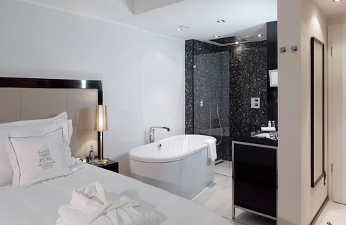 Altstadt I Hotel | Boutique Villa am Ruhrufer