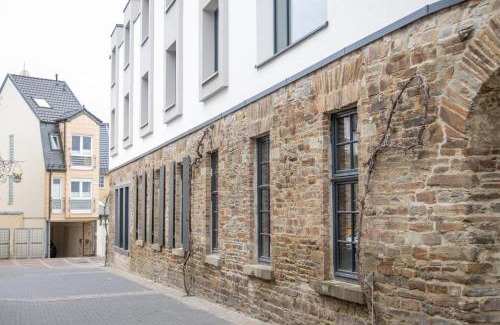Ahrweiler Hotel | Boutiquehotel Burg Adenbach & Alter Weinbau