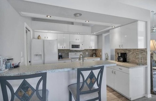 Broadmoor Villa | BouVista East, full refund*, heated pool, sleeps 6