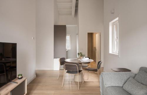 Casco Vello Apartment | Bow Monumental by Como en Casa