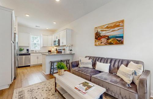 Goose Creek House | Bowen Village 9201
