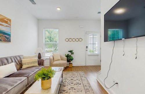 Goose Creek House | Bowen Village 9201
