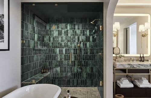 North Hi Mount Hotel | Bowie House, Auberge Collection