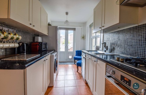 Weymouth Apartment | Bowleaze Hideaway - beachside, dog friendly