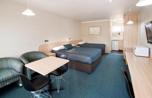 Burwood Hotel | Box Hill Motel