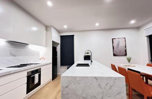 Box Hill North Apartment | BoxHill North Designer Grad Home