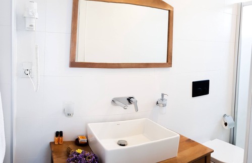 Bozcaada Hotel | Bozcaada FRESH HOTEL