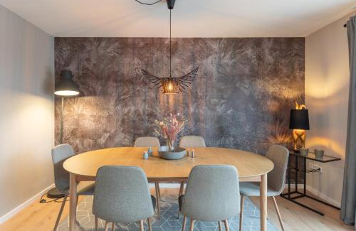 Bredstedt House | Bräist Hus