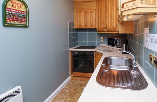Akeld Cottage | BRACKEN LODGE, pet friendly, character holiday cottage in Wooler