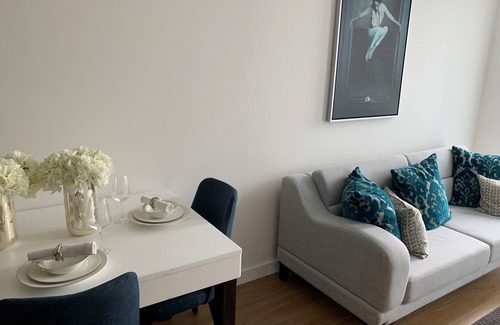 Bracknell Apartment | Bracknell: Stunning, Spacious, One Bed (One Bath) Apartment