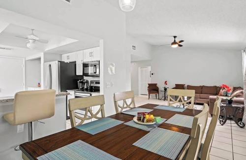 Trailer Estates House | Bradenton 4BR/2BA Home w/Pool & Mini Putt Putt