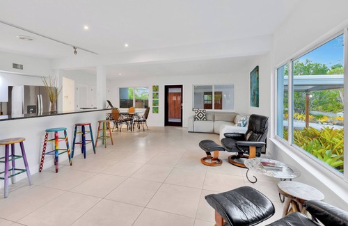 Bayshore Gardens House | Bradenton Pool Home on the water !