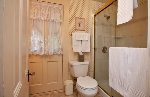 Sonora Bed & Breakfast | Bradford Place Inn & Gardens