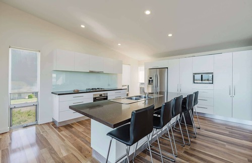 Goolwa Beach House | Bradford Shores Goolwa - Luxury - Wi-Fi