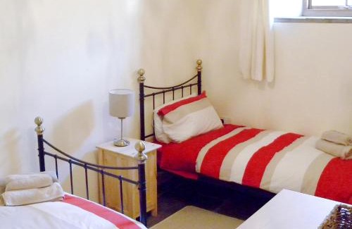 Fence House | Bramble Cottage - 27978