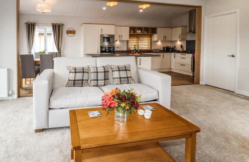 Runswick Bay House | Bramblewick