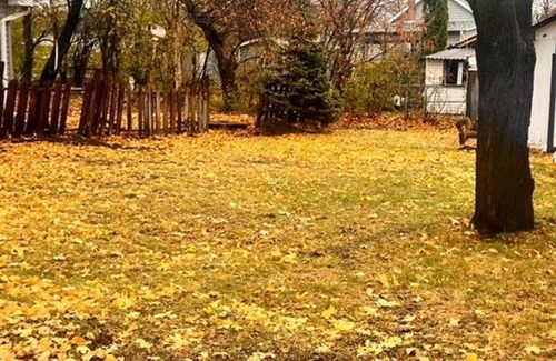 Queen Street Corridor House | Brampton Haven: Your Perfect Homen