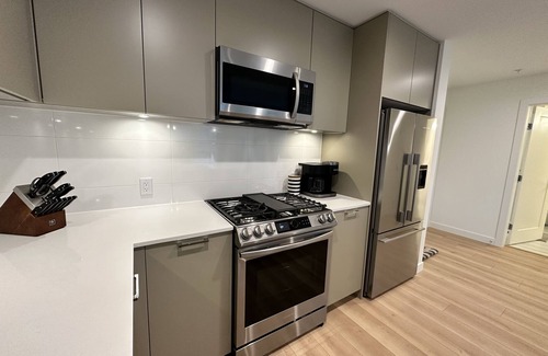 Langley Apartment | Brand New 1 Bedroom - luxury bed and finishings